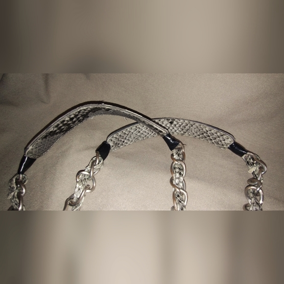 NICOLE BY NICOLE MILLER SNAKESKIN EMBOSSED BAG - Picture 10 of 16